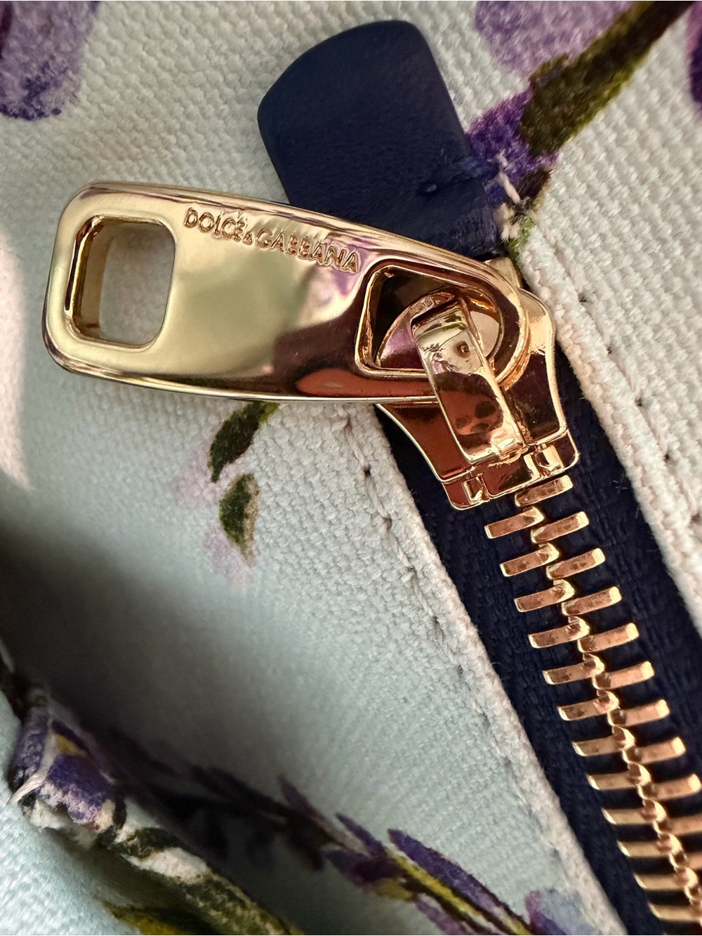 Dolce & Gabbana Wisteria Print Canvas Tote Bag - Picture 6 of 9
